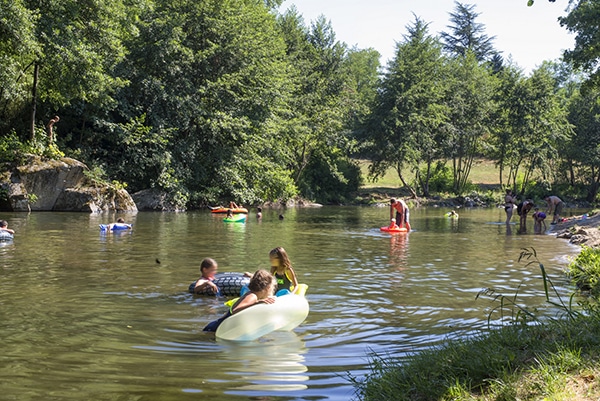 Camping Salendrinque : Home Lac01