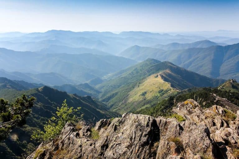 Photo des Cévennes depuis le mont Aigoual - Camping dans les Cévennes la Salendrinque