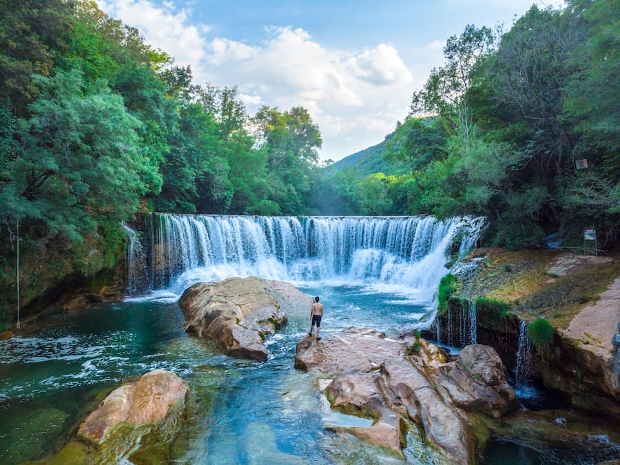 Cascade de la Vis dans le Gard - Camping Cévennes la Salendrinque